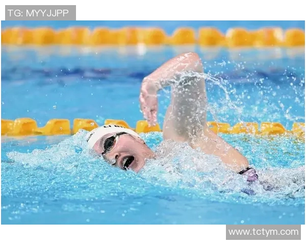 自由泳呼吸技巧详解 如何通过正确的呼吸提高游泳表现与技巧