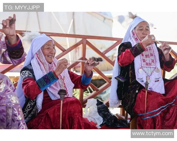 哈萨克族传统文化与现代社会变迁的融合与发展探讨